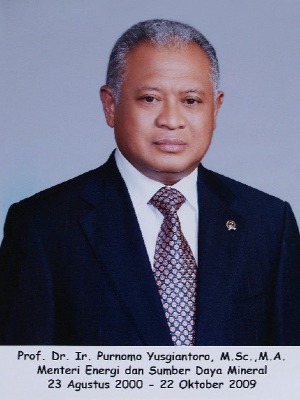 DR. IR. PURNOMO YUSGIANTORO, M.A., M.Sc
